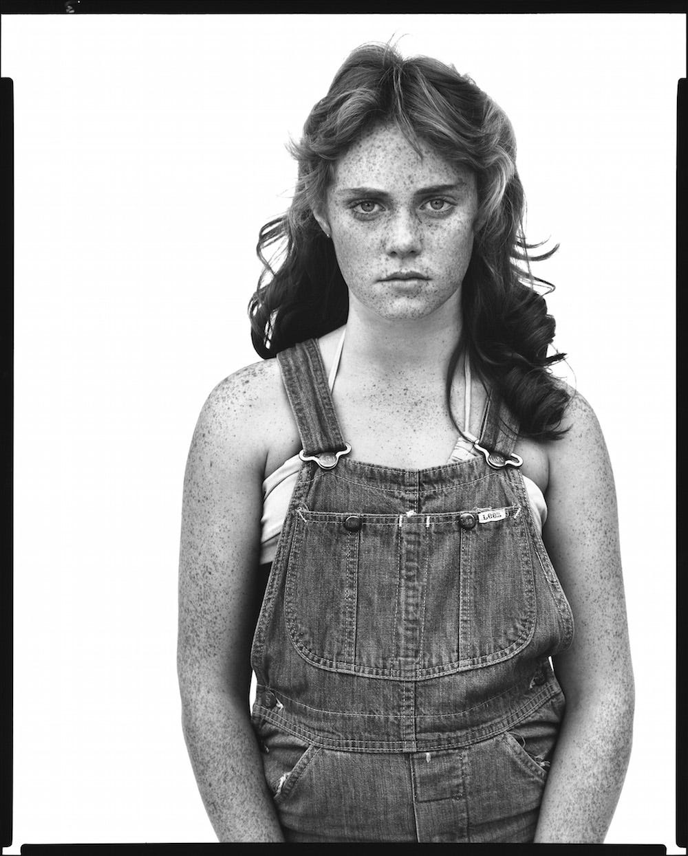 Richard Avedon, Sandra Bennett, twelve-year-old, Rocky Ford, Colorado, August 23, 1980. Fonte: Avedon Foundation.